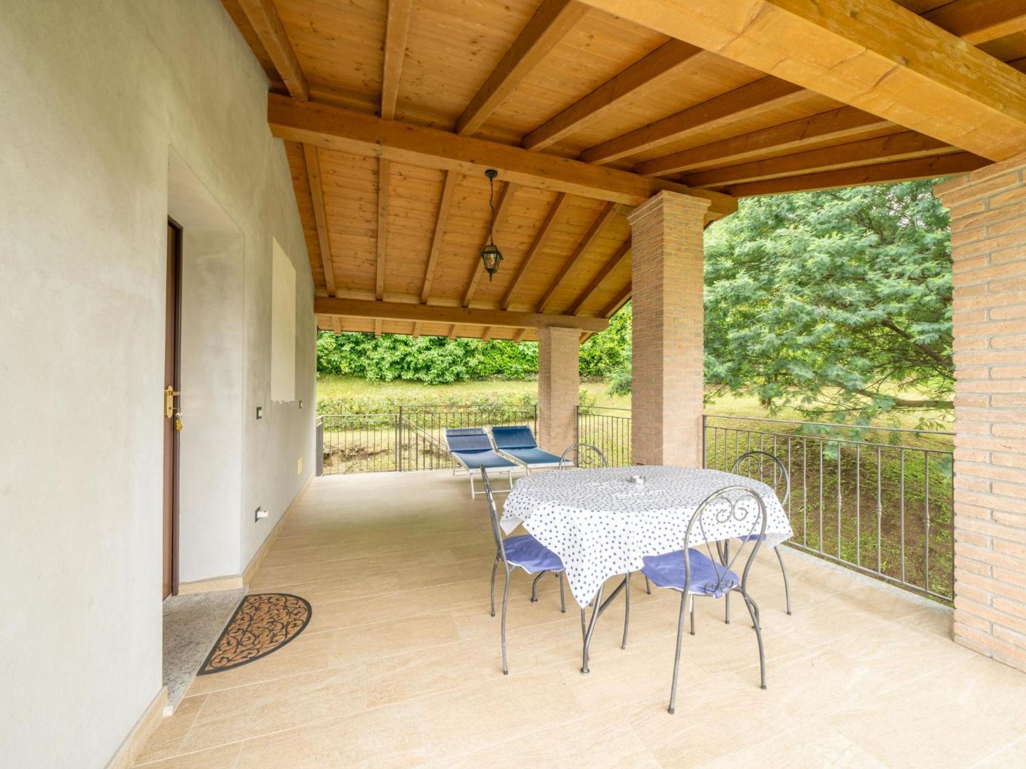 Apartment Tondo-2 By Interhome Castelveccana Exterior foto